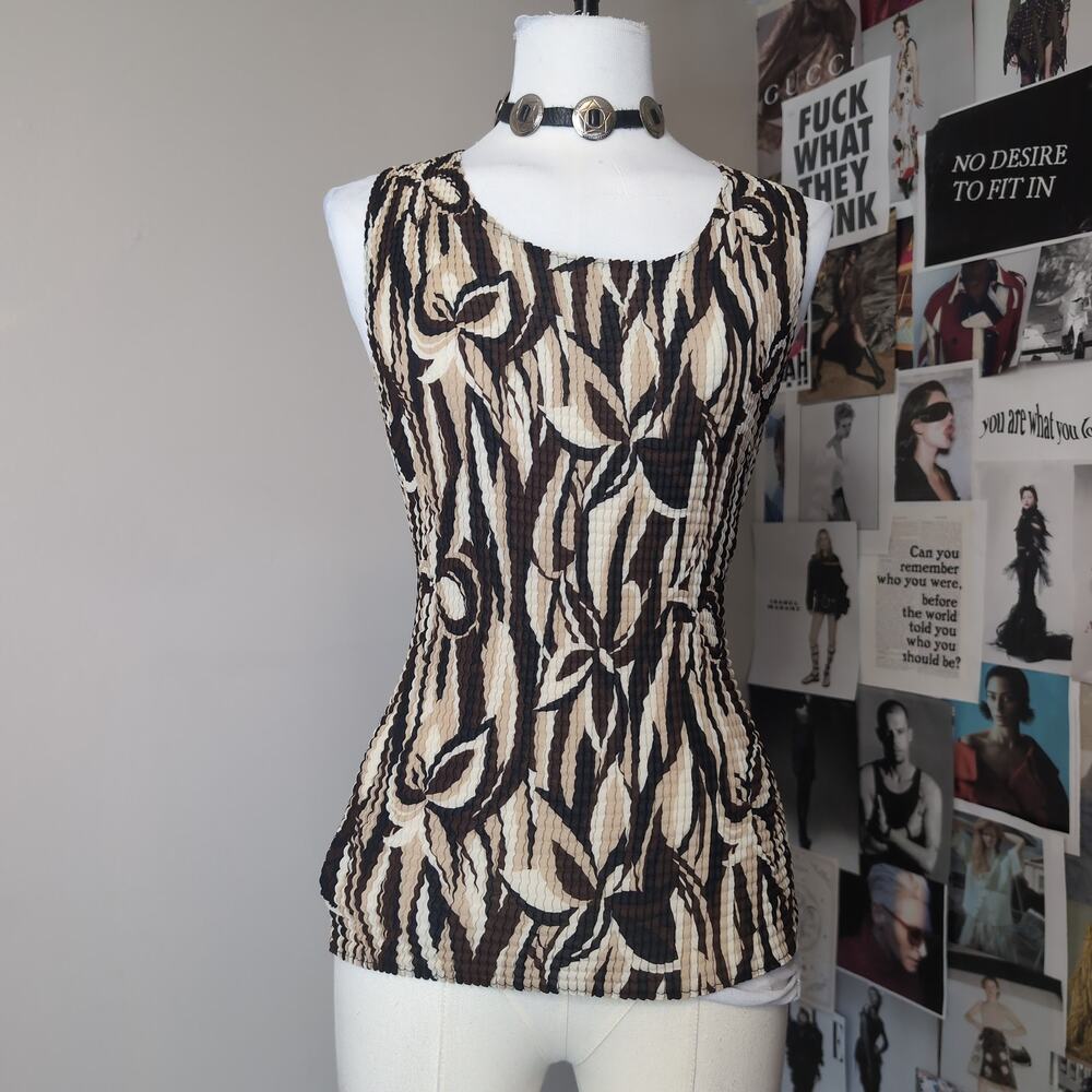 Abstract Floral Print Crinkle Sleeveless Tank Top